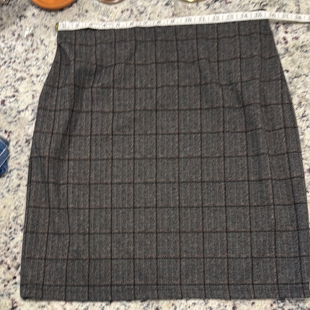 Classic Gray Plaid Skirt